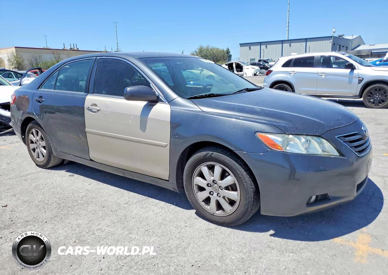 2008 Toyota Camry Le V6 VIN:4T1BK46K28U070442 - 4