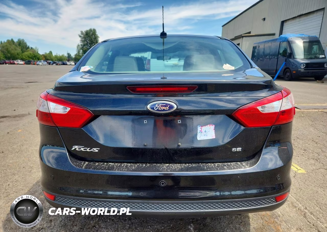 2013 Ford Focus Se VIN:1FADP3F24DL272715 - 6