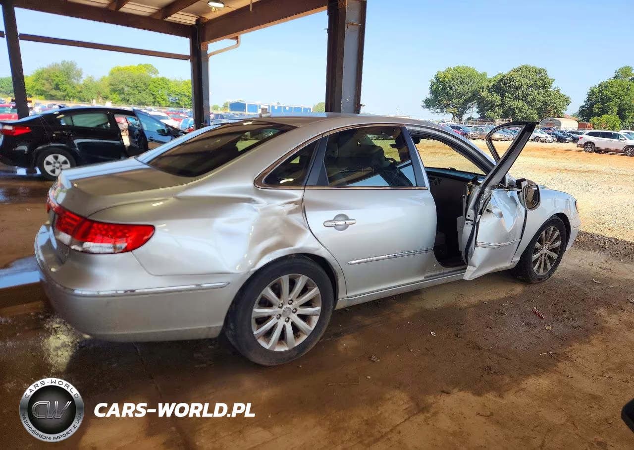 2010 Hyundai Azera Limited VIN:KMHFC4DF6AA483203 - 3