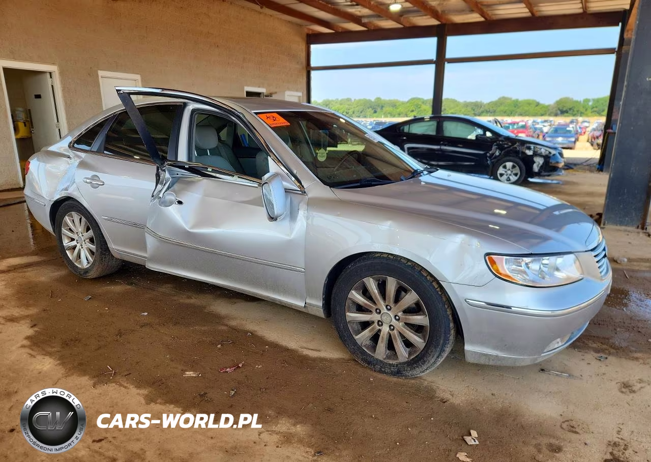 2010 Hyundai Azera Limited VIN:KMHFC4DF6AA483203 - 4