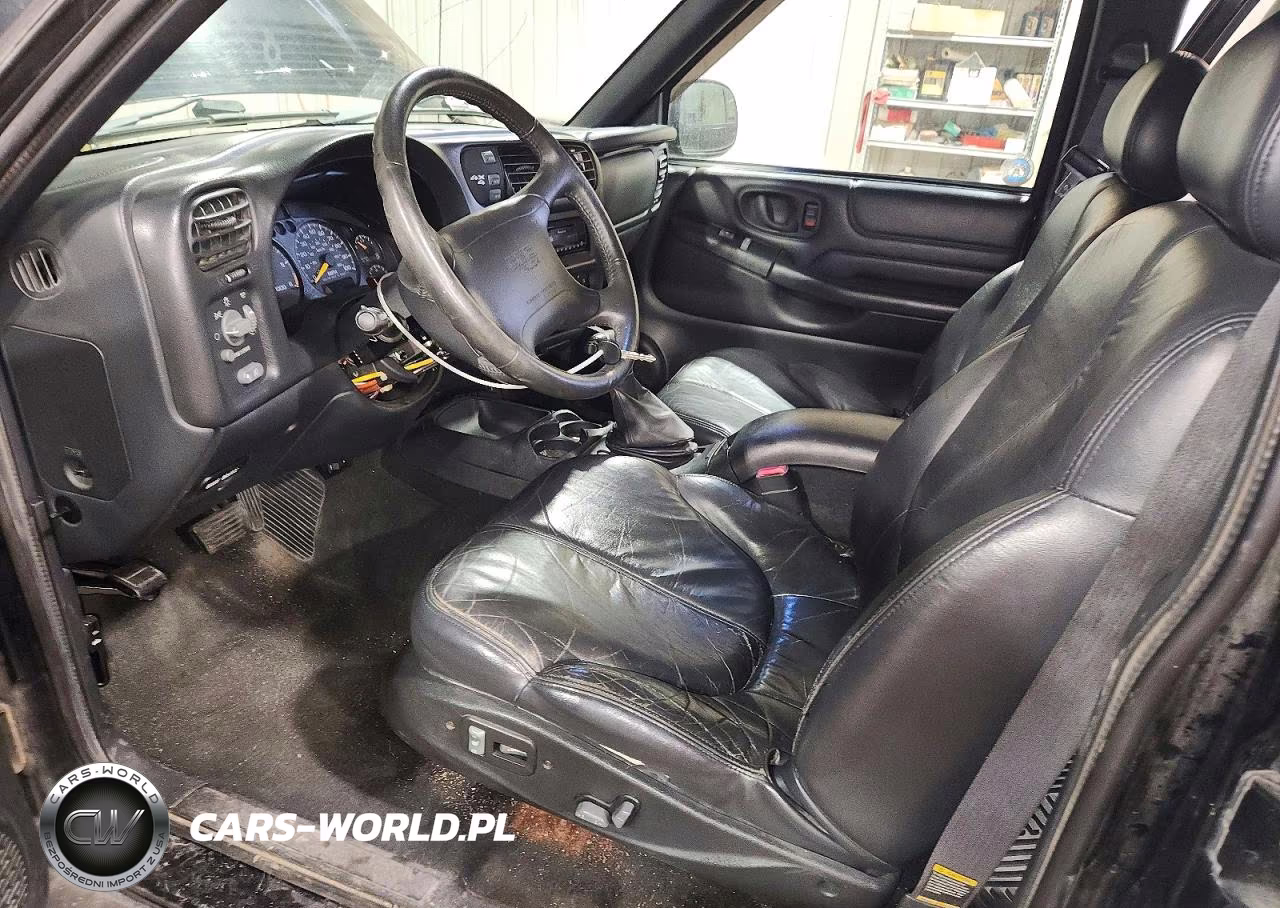 1998 GMC Jimmy VIN:1GKDT13W0W2553604 - 7
