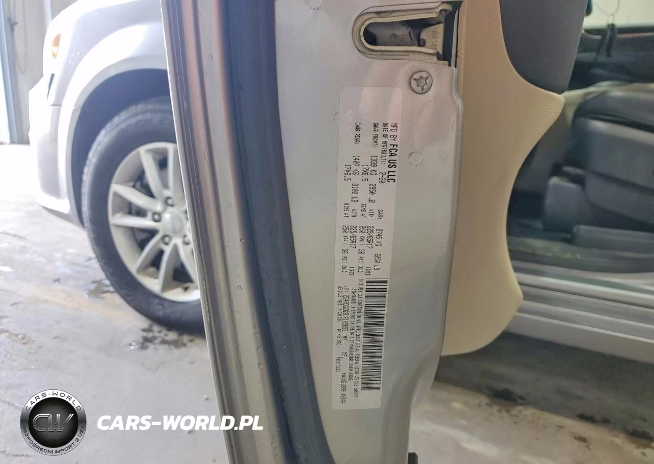 2020 Dodge Grand Caravan Sxt VIN:2C4RDGCG3LR189699 - 13