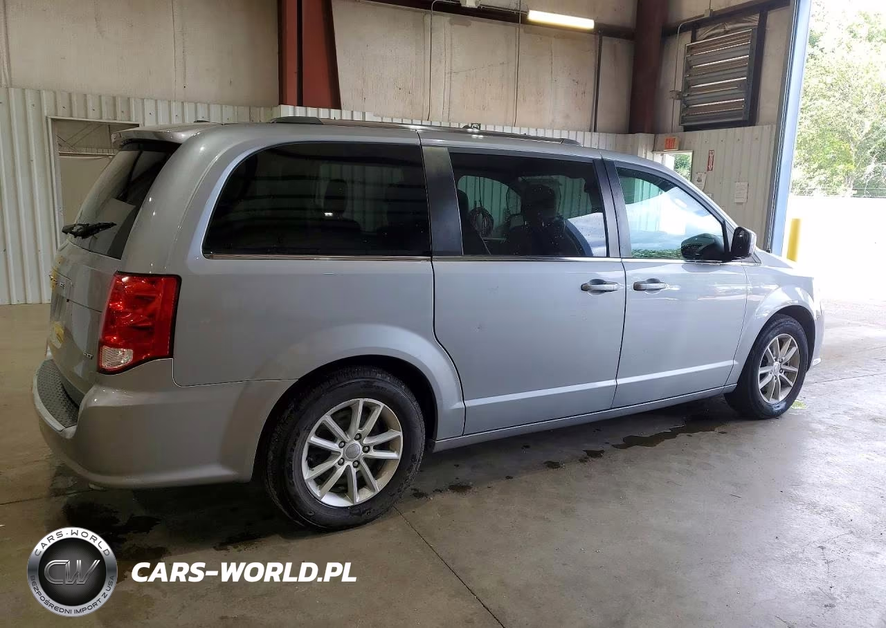 2020 Dodge Grand Caravan Sxt VIN:2C4RDGCG3LR189699 - 3