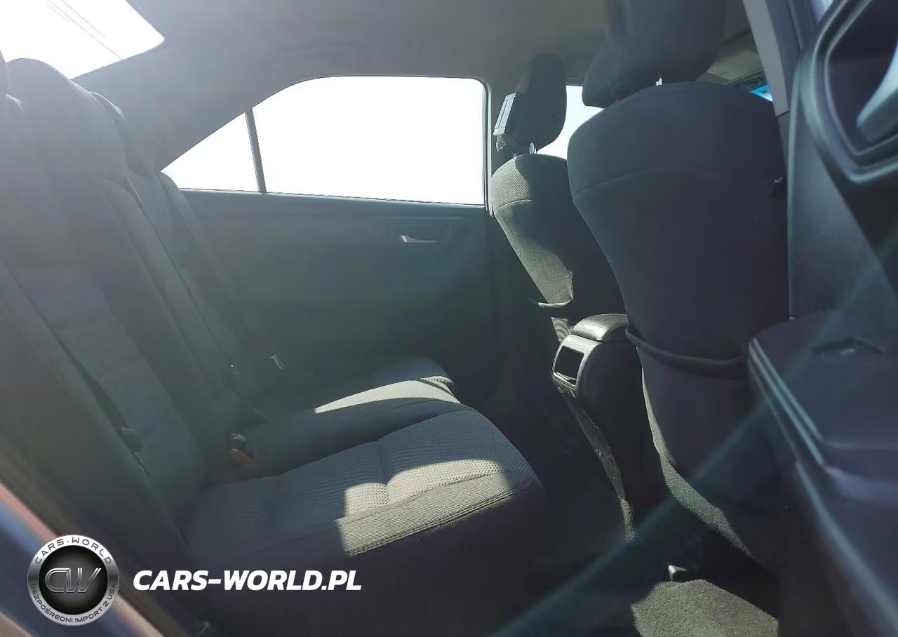 2015 Toyota Camry Le VIN:4T1BF1FK8FU940551 - 10