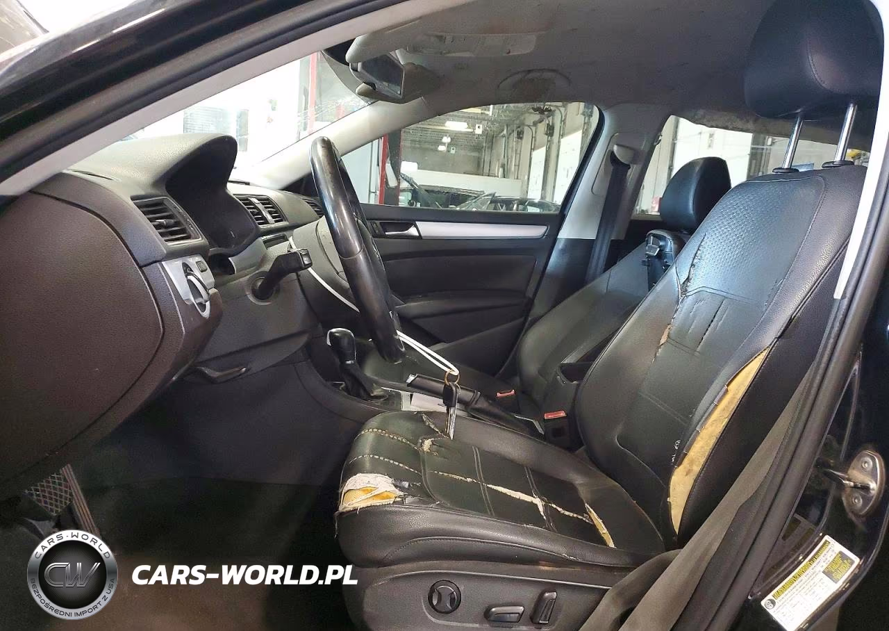 2012 Volkswagen Passat Se VIN:1VWBH7A35CC008582 - 7