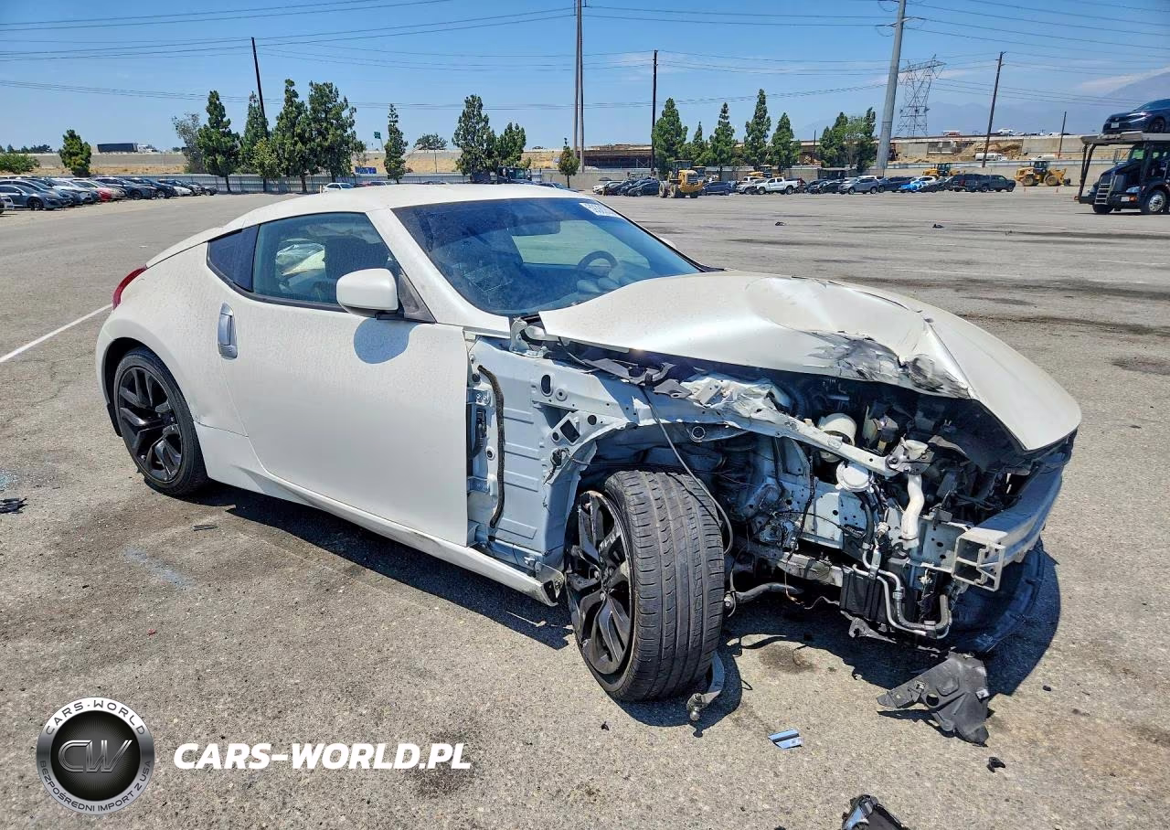 2016 Nissan 370Z Base VIN:JN1AZ4EH0GM935721 - 4