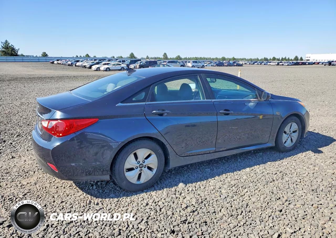 2014 Hyundai Sonata Gls VIN:5NPEB4AC7EH813037 - 3