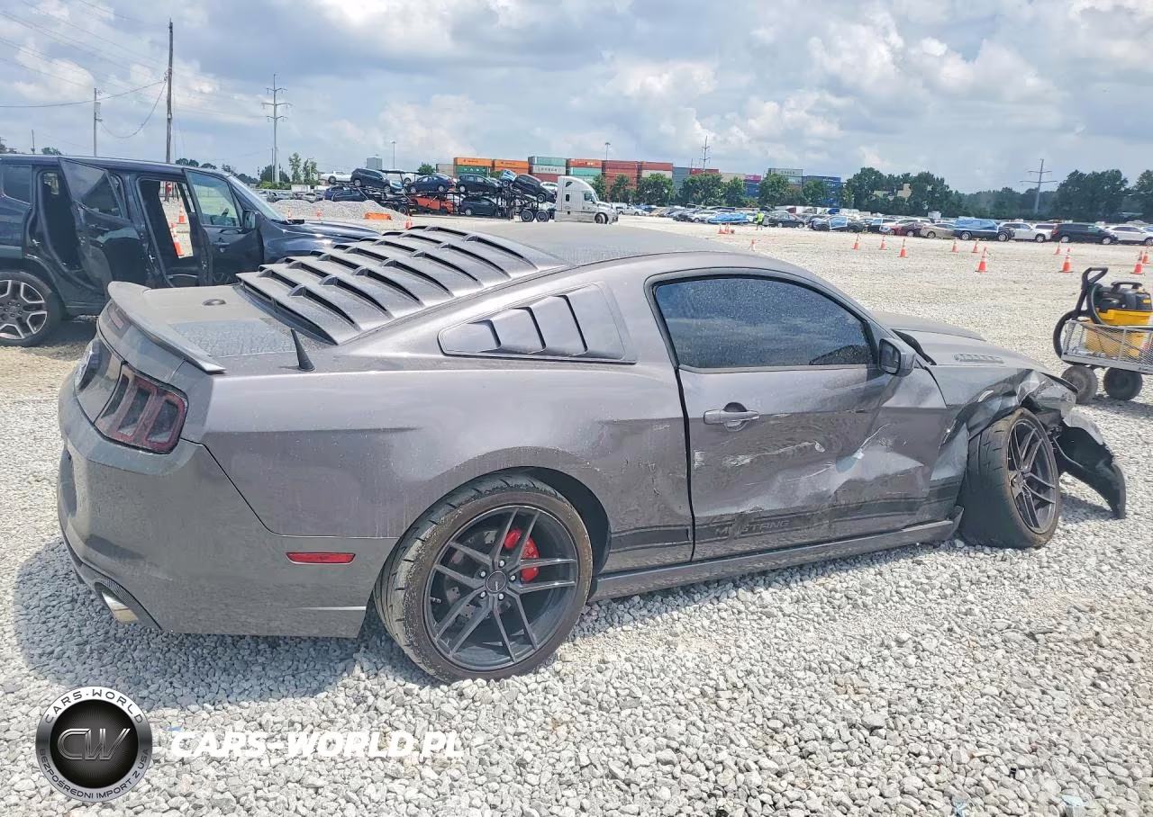 2014 Ford Mustang VIN:1ZVBP8AM9E5330859 - 3