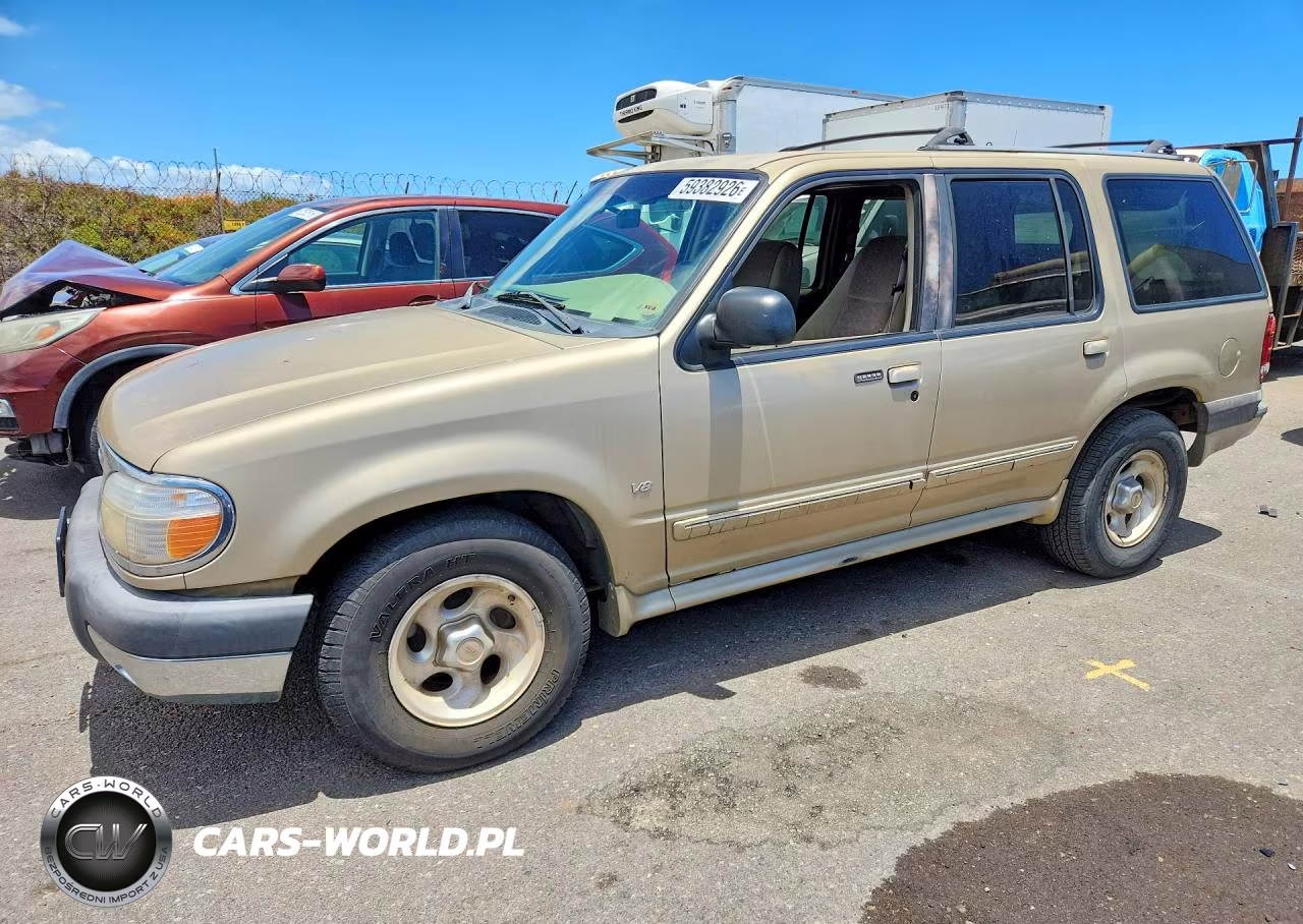 1999 Ford Explorer