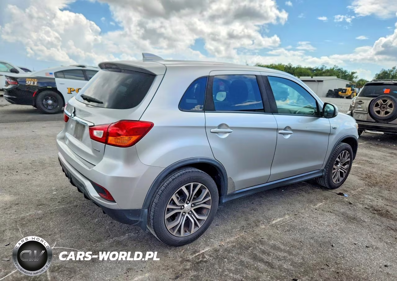 2018 Mitsubishi Outlander Sport Es VIN:JA4AP3AU9JU025910 - 3