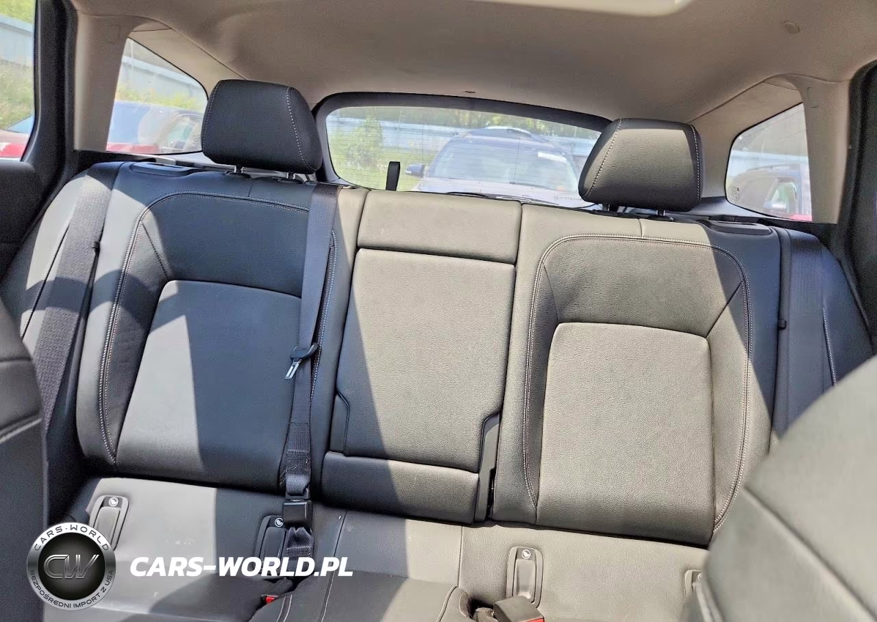 2019 Buick Regal Tourx Essence VIN:W04GV8SX6K1011939 - 10