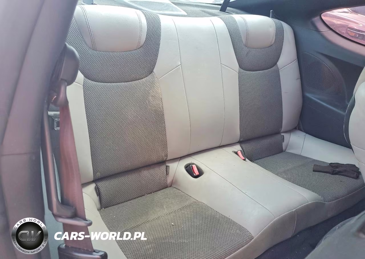 2013 Hyundai Genesis Coupe 2.0T VIN:KMHHT6KD2DU082286 - 10