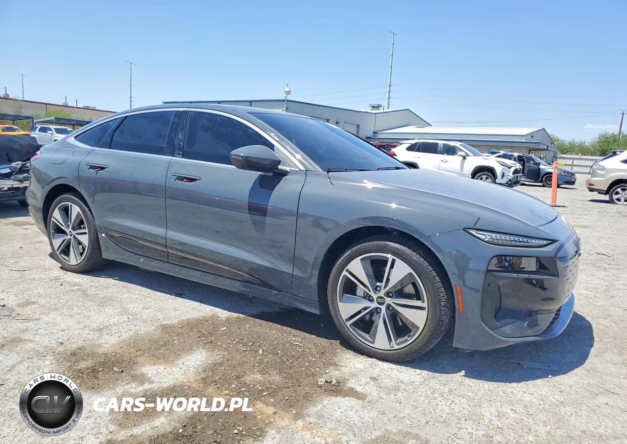 2025 Audi A6 E-Tron Premium Plus 55 VIN:WAU2CAGH2SA024411 - 4