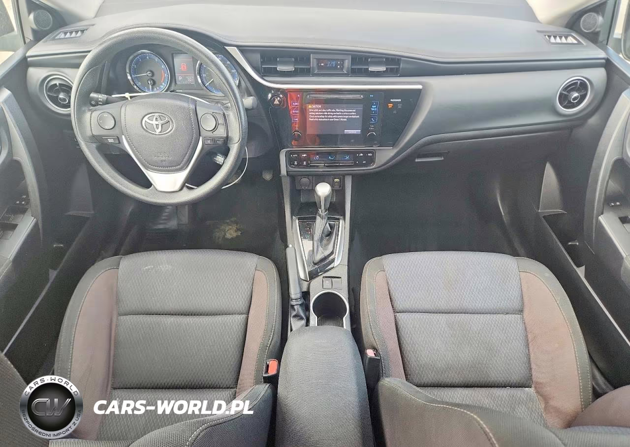 2017 Toyota Corolla Le VIN:5YFBURHEXHP707593 - 8