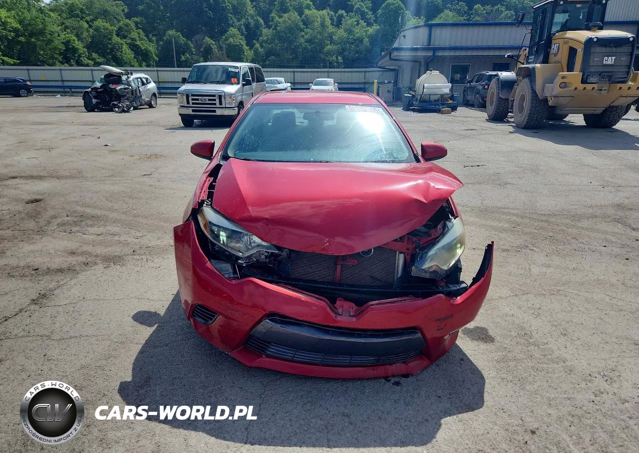 2015 Toyota Corolla Le VIN:2T1BURHE5FC360056 - 5