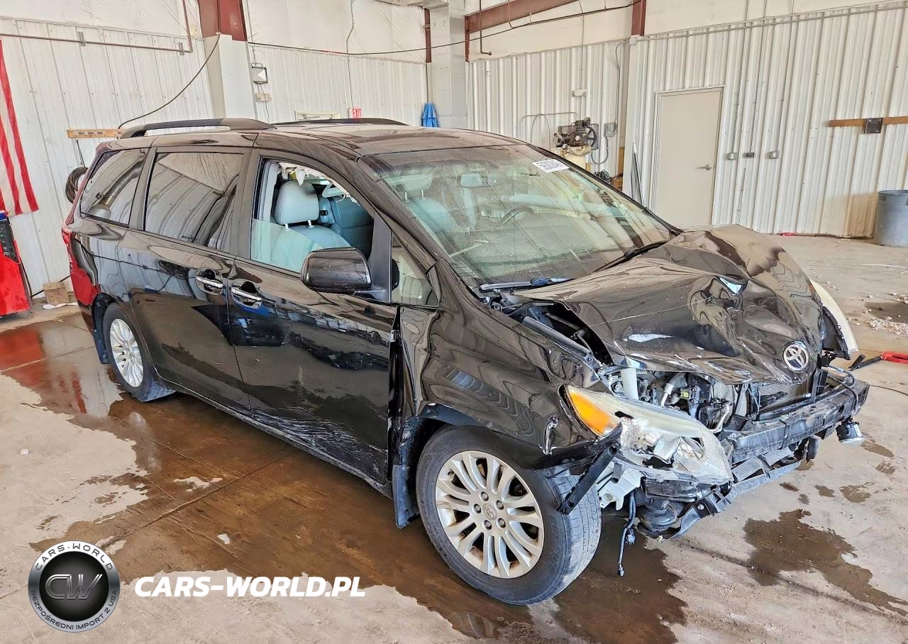 2015 Toyota Sienna Xle 8-Passenger VIN:5TDYK3DC0FS689708 - 4
