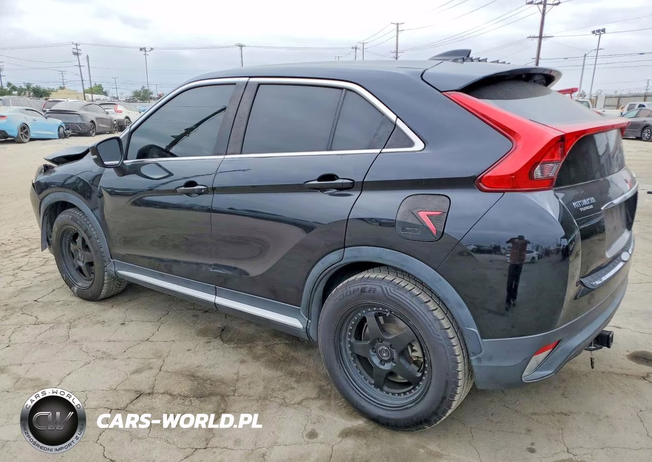 2018 Mitsubishi Eclipse Cross Se VIN:JA4AT5AA1JZ039302 - 2