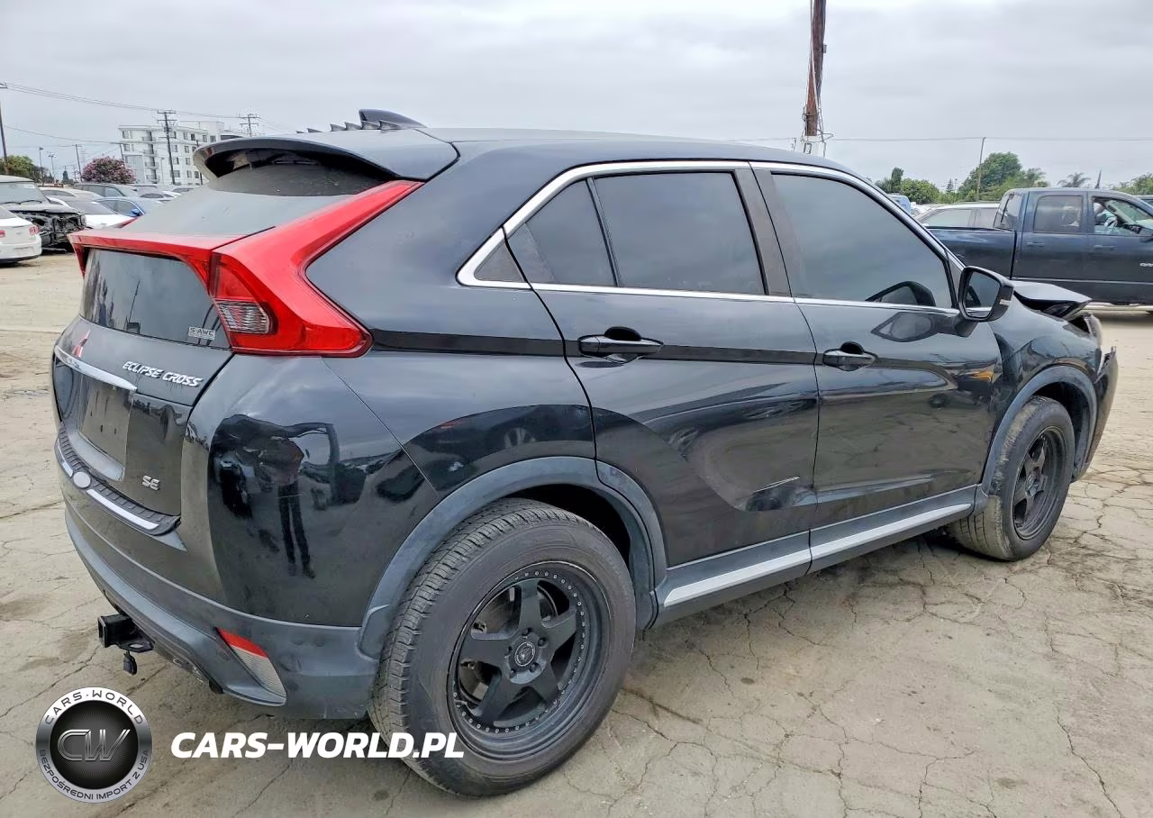 2018 Mitsubishi Eclipse Cross Se VIN:JA4AT5AA1JZ039302 - 3