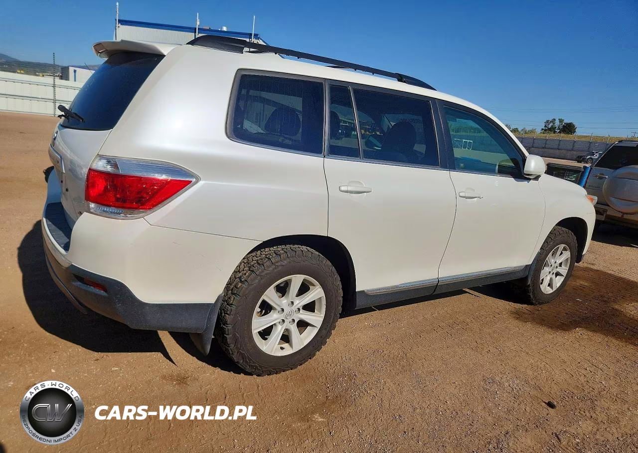 2013 Toyota Highlander Se VIN:5TDBK3EH1DS220463 - 3