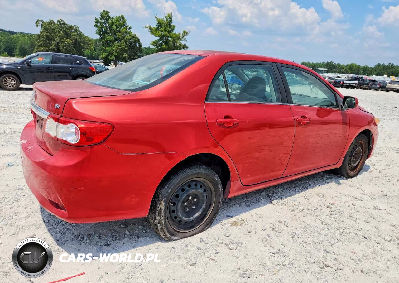 2013 Toyota Corolla Le VIN:5YFBU4EE4DP083789 - 3