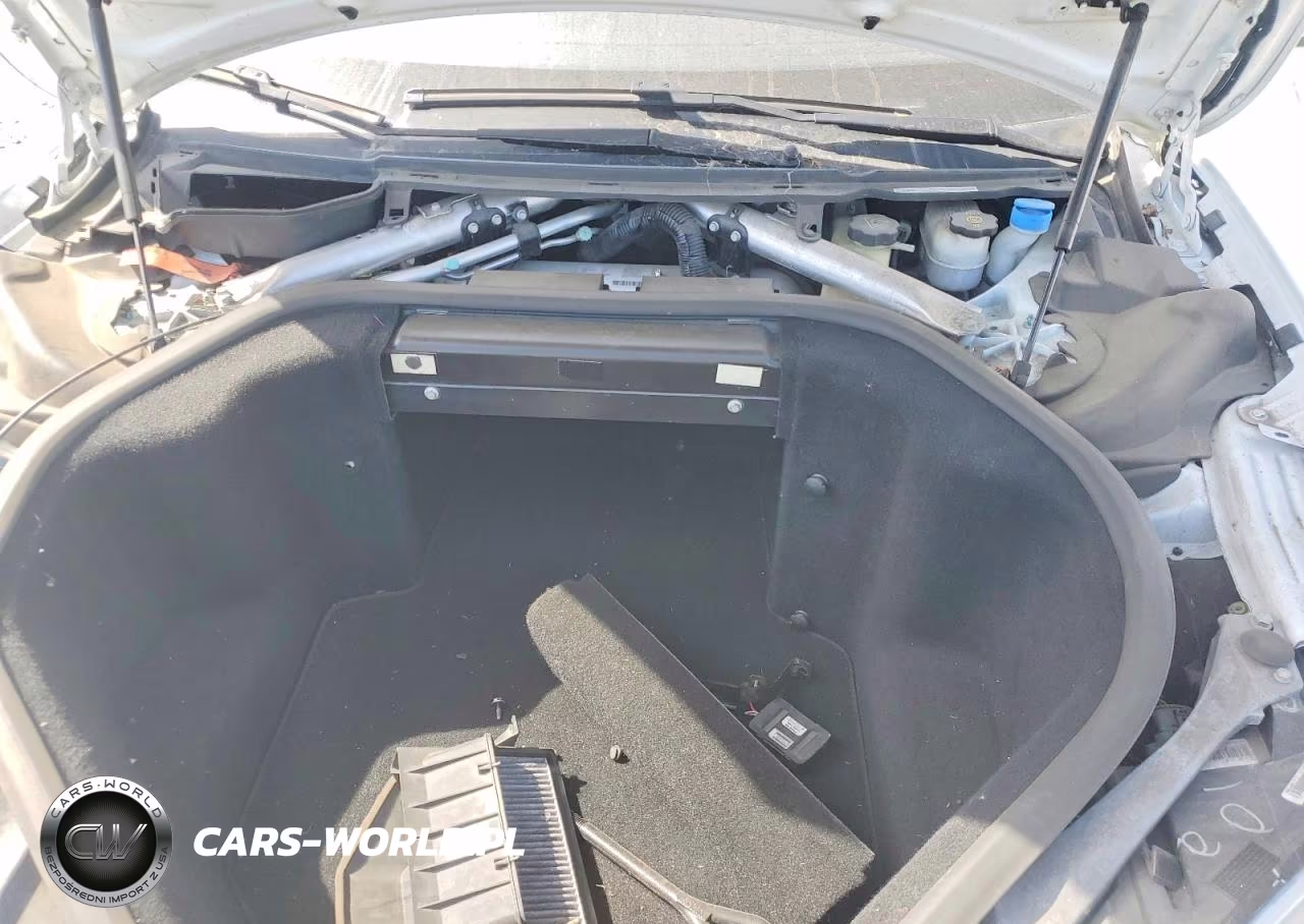 2014 Tesla Model S VIN:5YJSA1H17EFP37763 - 11