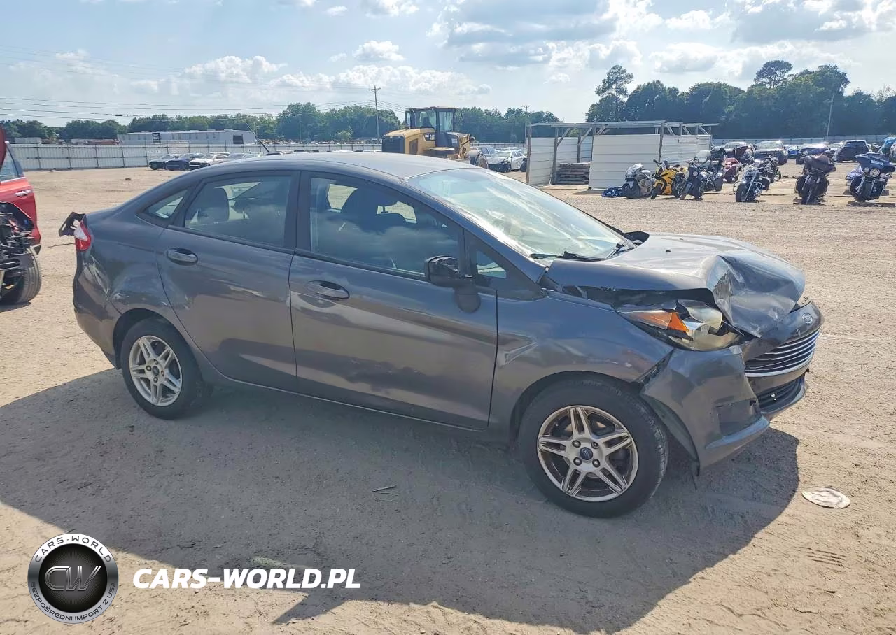 2017 Ford Fiesta Se VIN:3FADP4BJ3HM129410 - 4