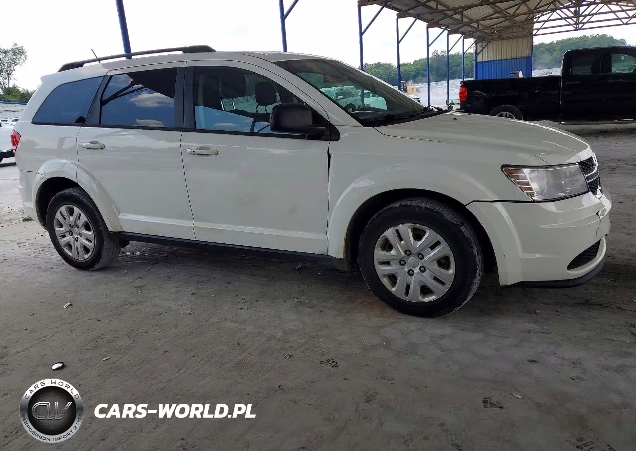 2018 Dodge Journey Se VIN:3C4PDCAB2JT532245 - 4