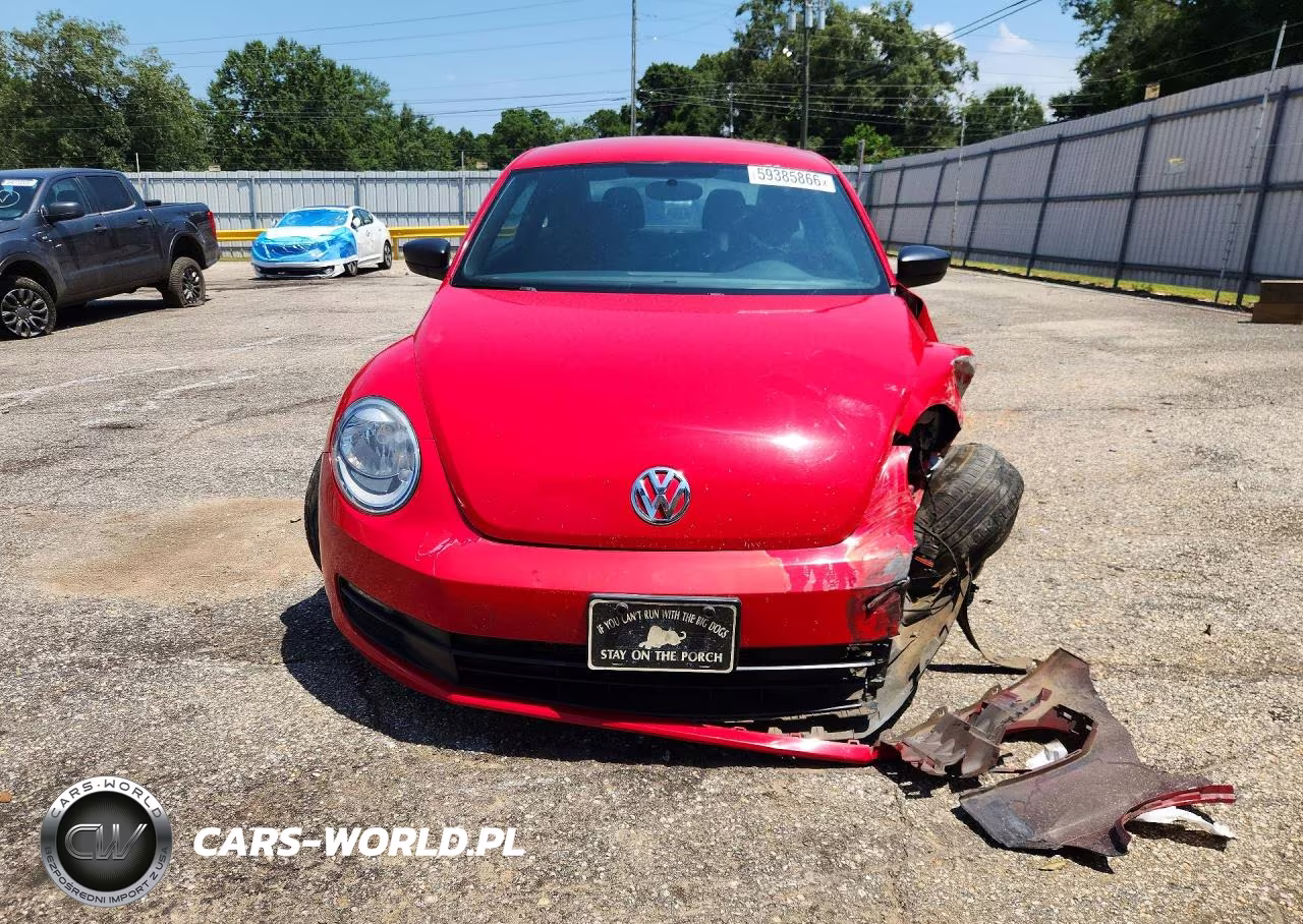 2014 Volkswagen Beetle VIN:3VWFP7AT6EM604032 - 5
