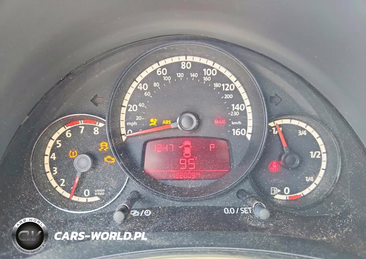 2014 Volkswagen Beetle VIN:3VWFP7AT6EM604032 - 9