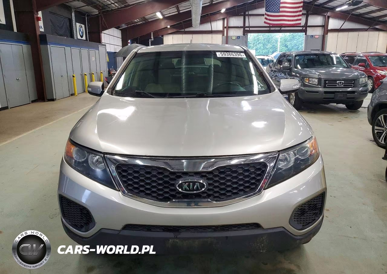 2013 Kia Sorento Lx VIN:5XYKTCA64DG416539 - 5
