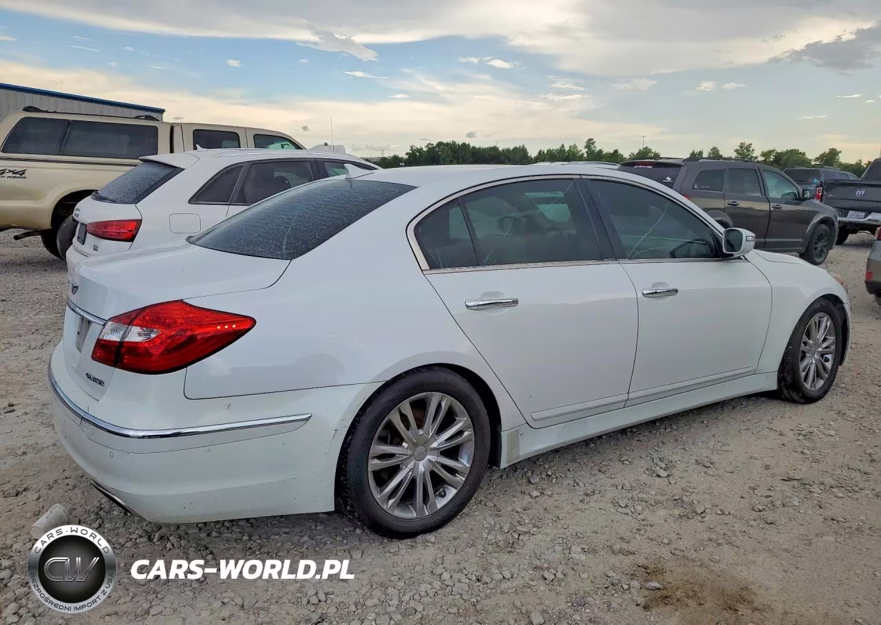 2012 Hyundai Genesis 3.8L VIN:KMHGC4DD6CU210962 - 3