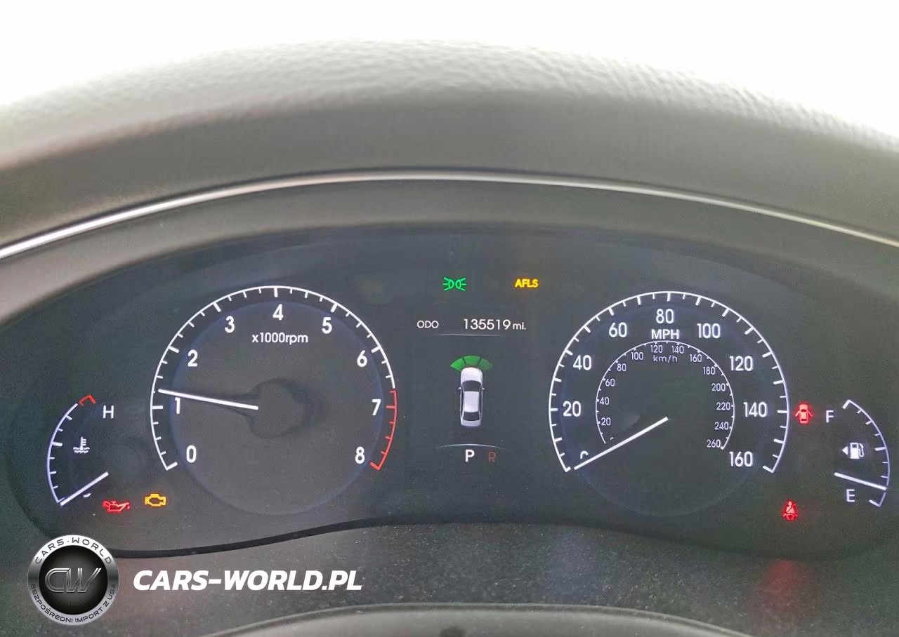 2012 Hyundai Genesis 3.8L VIN:KMHGC4DD6CU210962 - 9