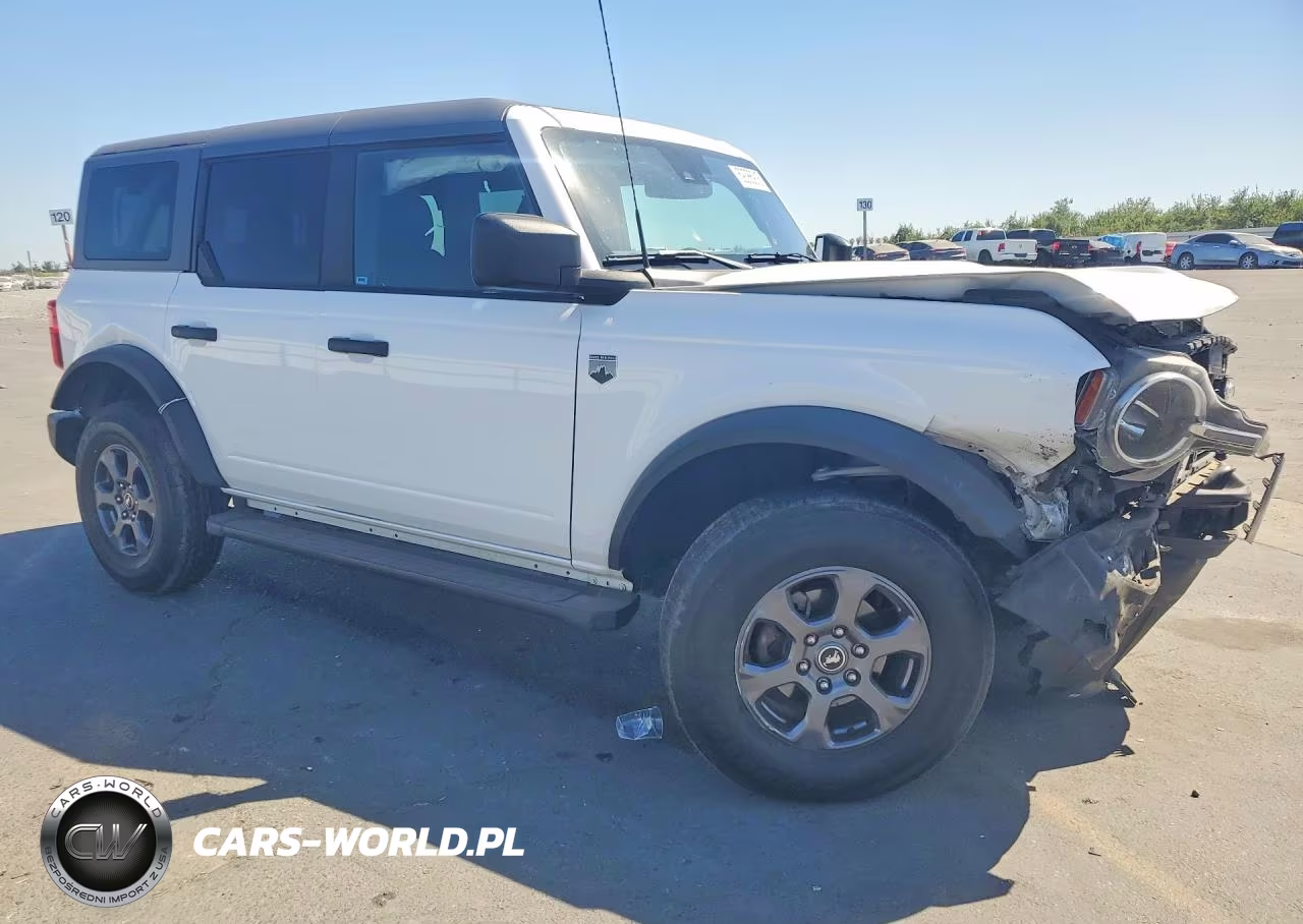 2023 Ford Bronco Base VIN:1FMDE5BH8PLB70064 - 4