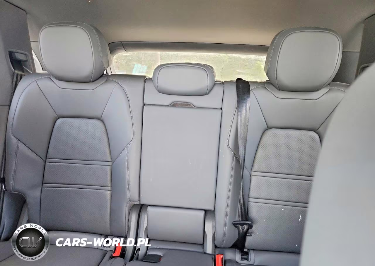 2021 Porsche Cayenne VIN:WP1AA2AYXMDA00764 - 10