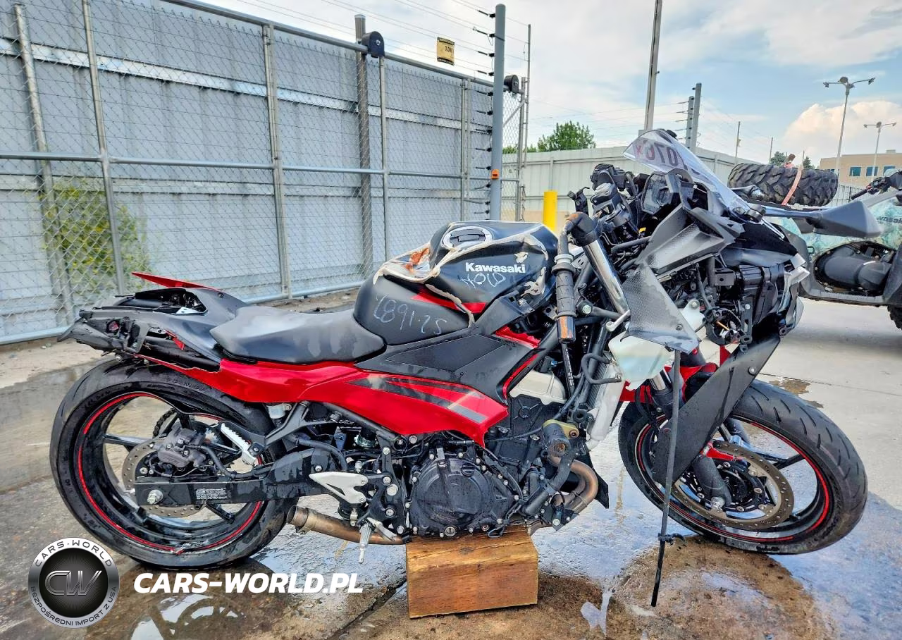 2025 Kawasaki Ex500