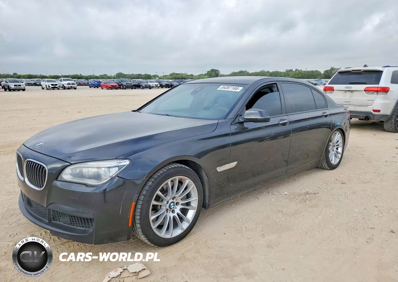 2015 BMW 750 Lxi