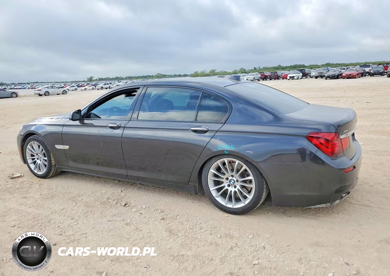 2015 BMW 750 Lxi VIN:WBAYF8C56FD654264 - 2