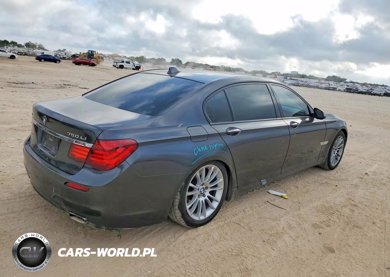2015 BMW 750 Lxi VIN:WBAYF8C56FD654264 - 3