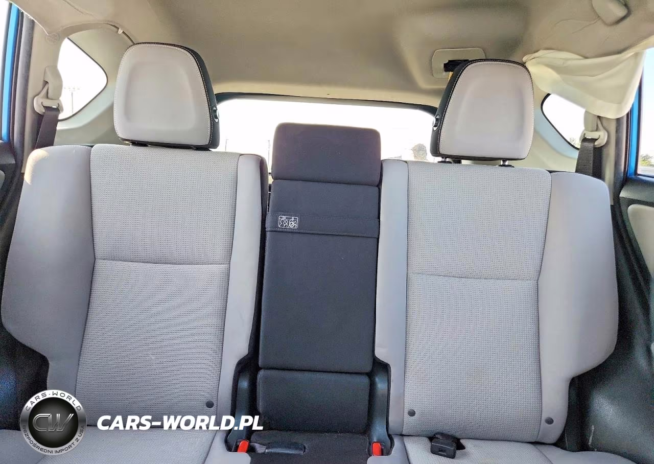 2016 Toyota Rav4 Hv Xle VIN:JTMRJREV1GD031094 - 10