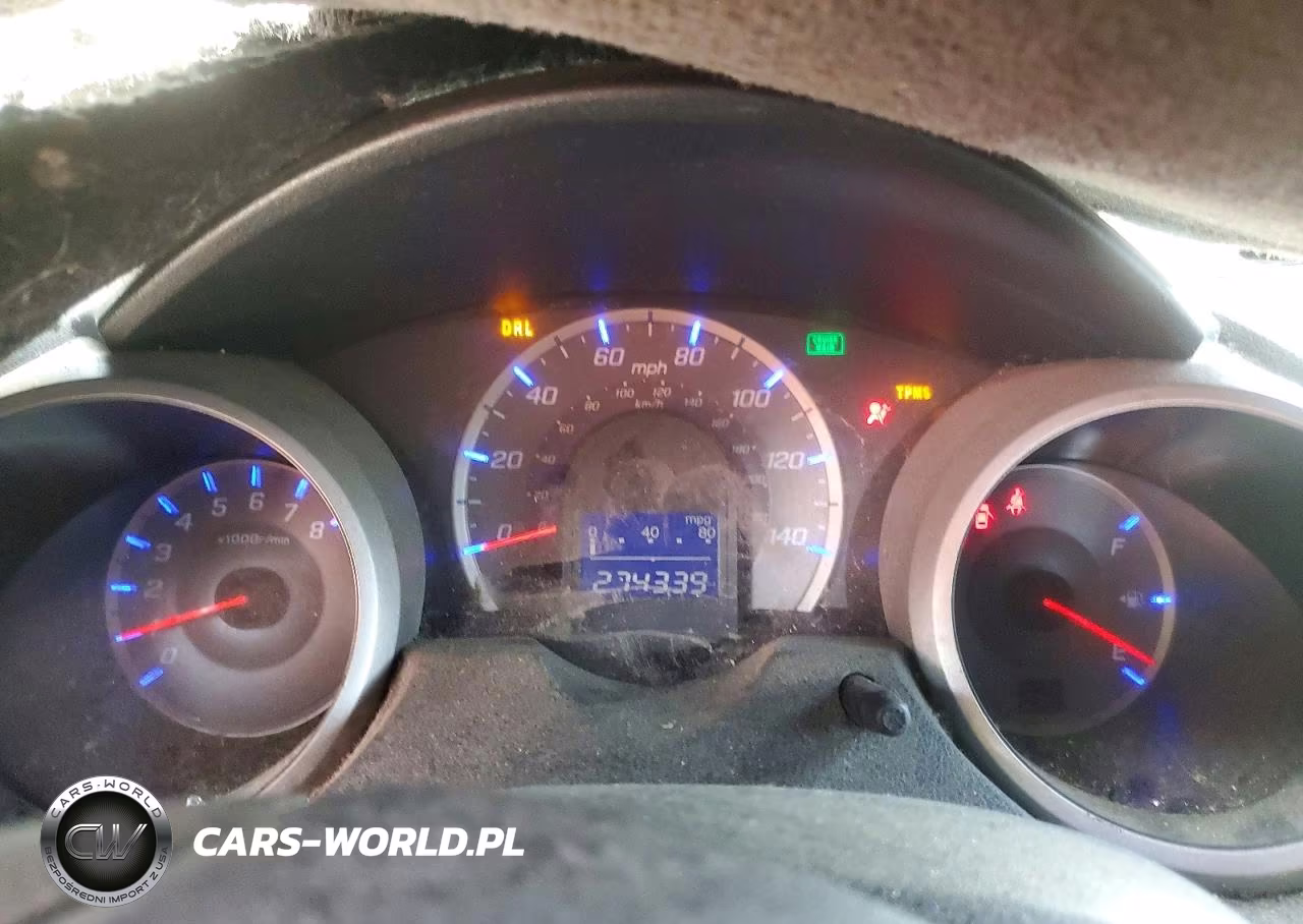 2011 Honda Fit Sport VIN:JHMGE8H52BC006266 - 9