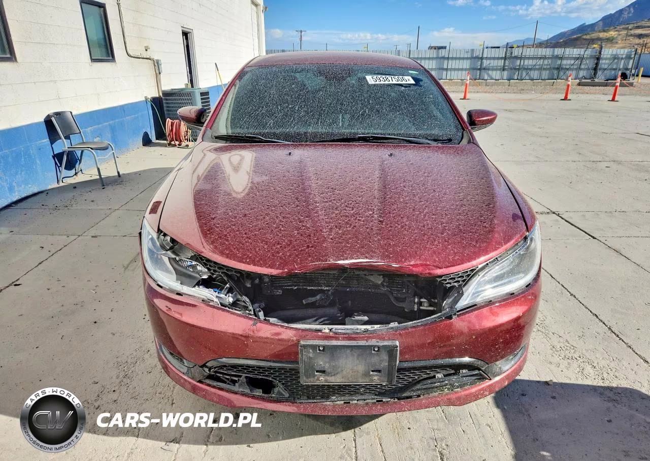 2015 Chrysler 200 S VIN:1C3CCCDGXFN690823 - 5