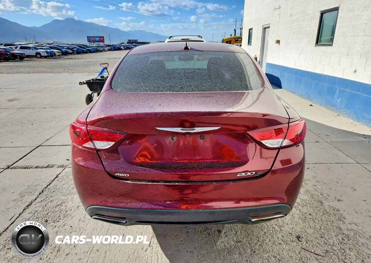 2015 Chrysler 200 S VIN:1C3CCCDGXFN690823 - 6