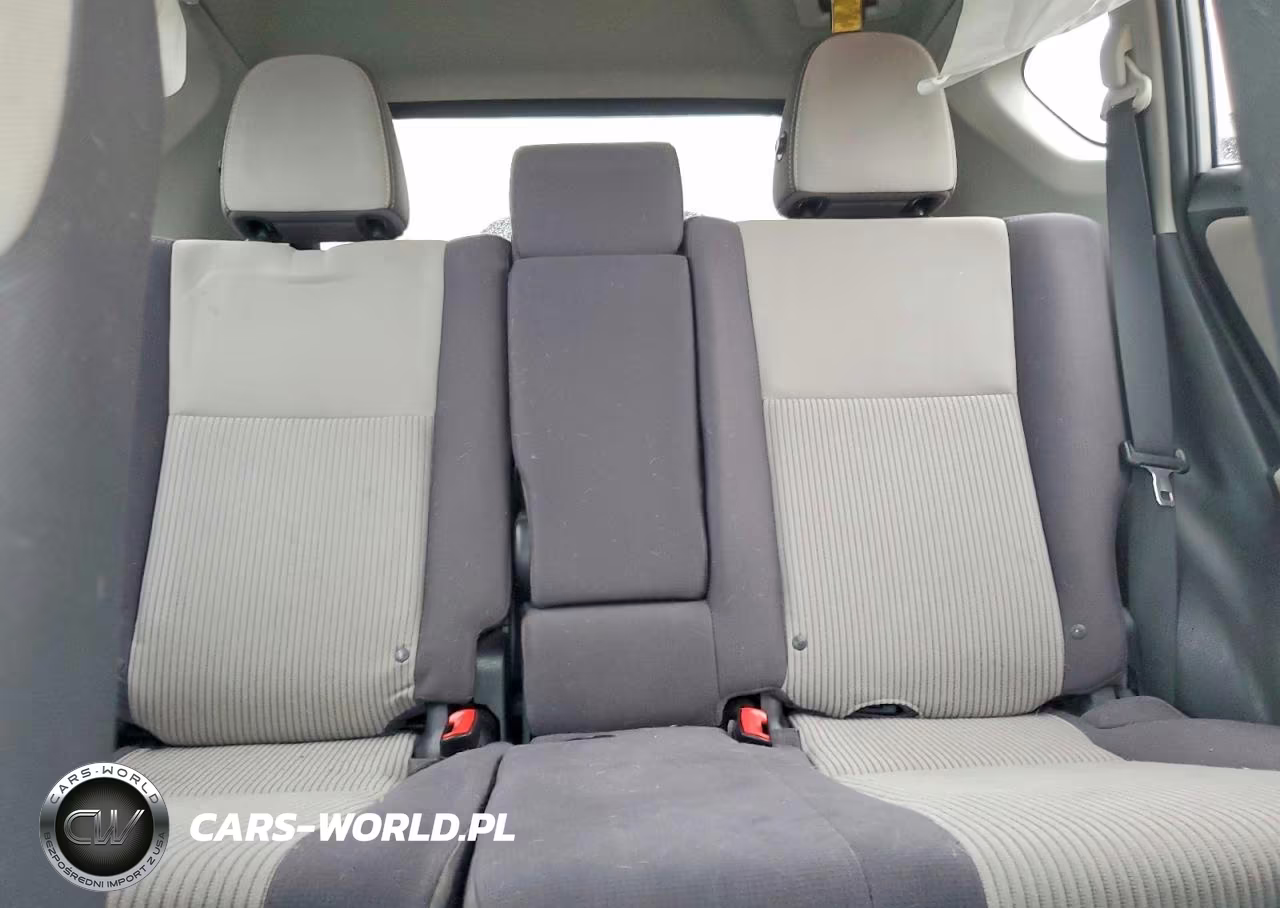 2014 Toyota Rav4 Xle VIN:2T3RFREV2EW170815 - 10