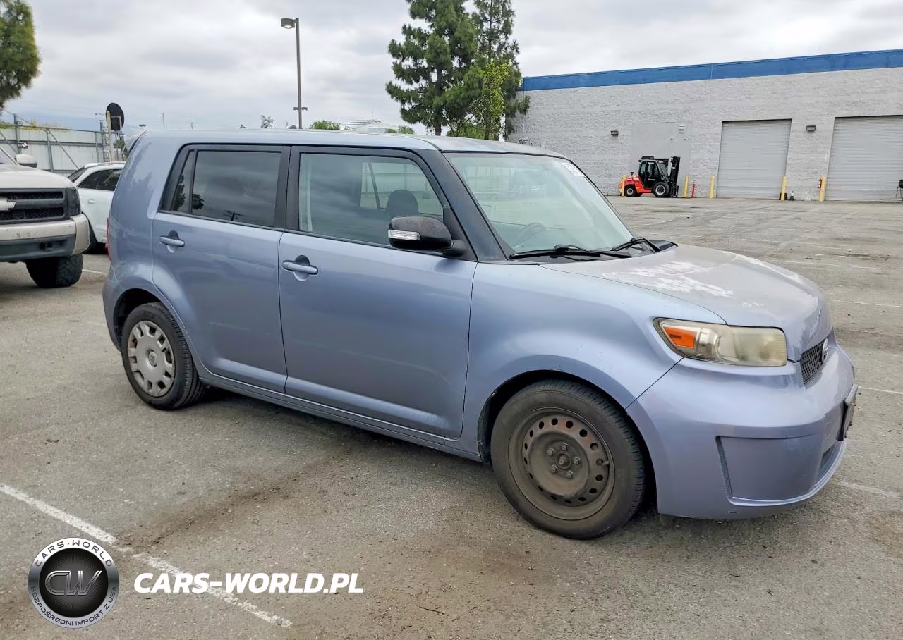 2010 Toyota Scion Xb VIN:JTLZE4FE8A1100463 - 4