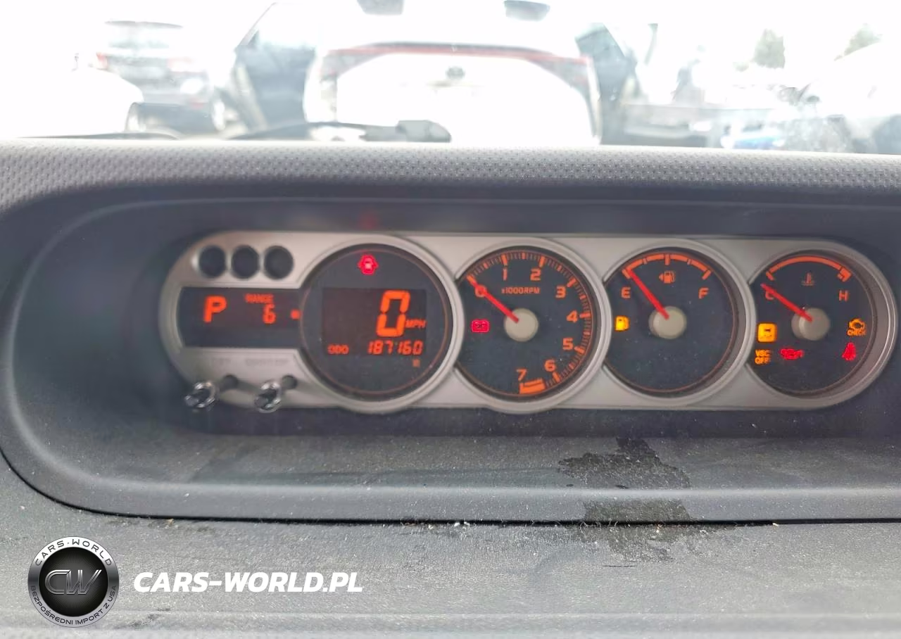 2010 Toyota Scion Xb VIN:JTLZE4FE8A1100463 - 9