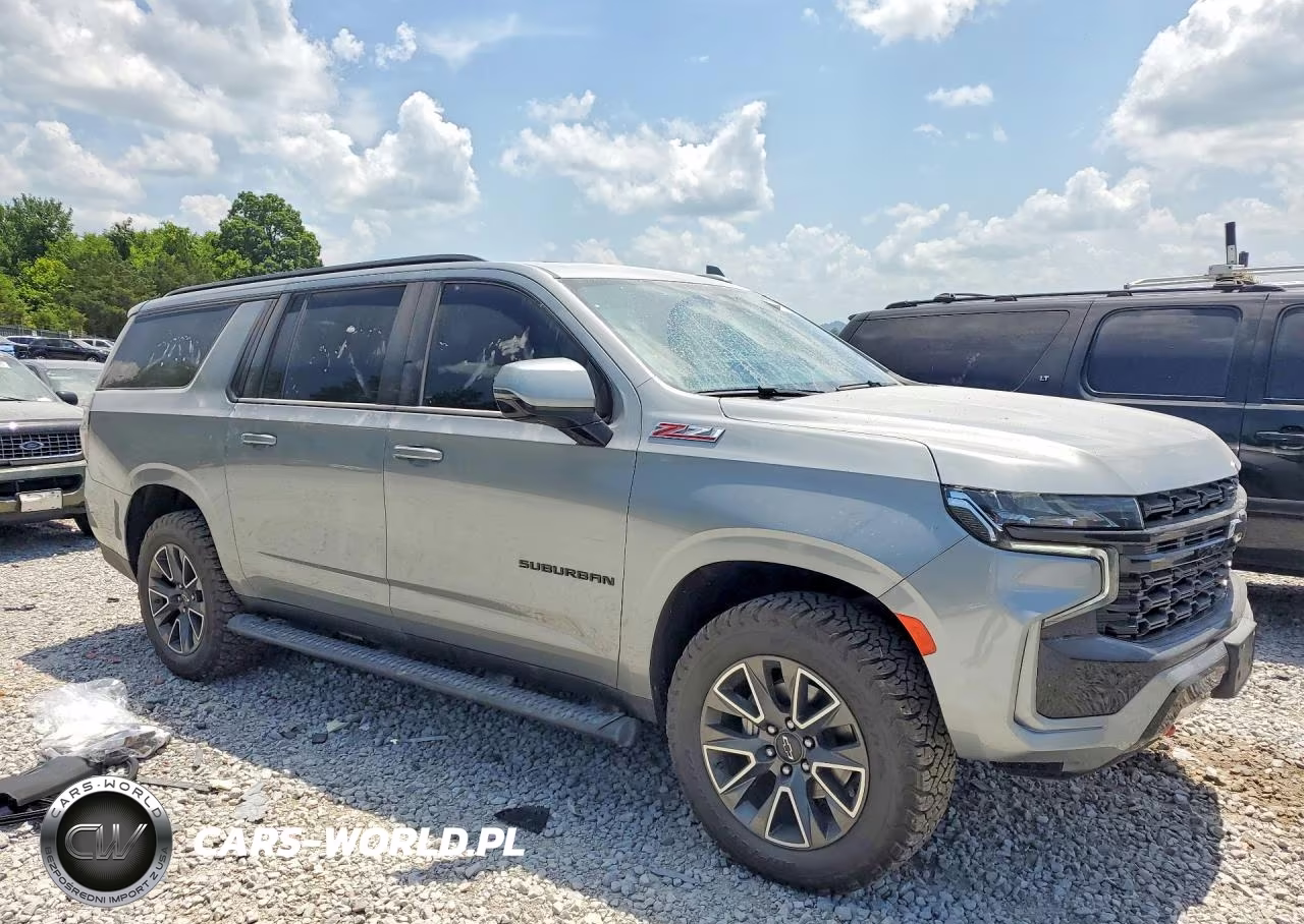 2024 Chevrolet Suburban K1500 Z71 VIN:1GNSKDKD0RR121458 - 4