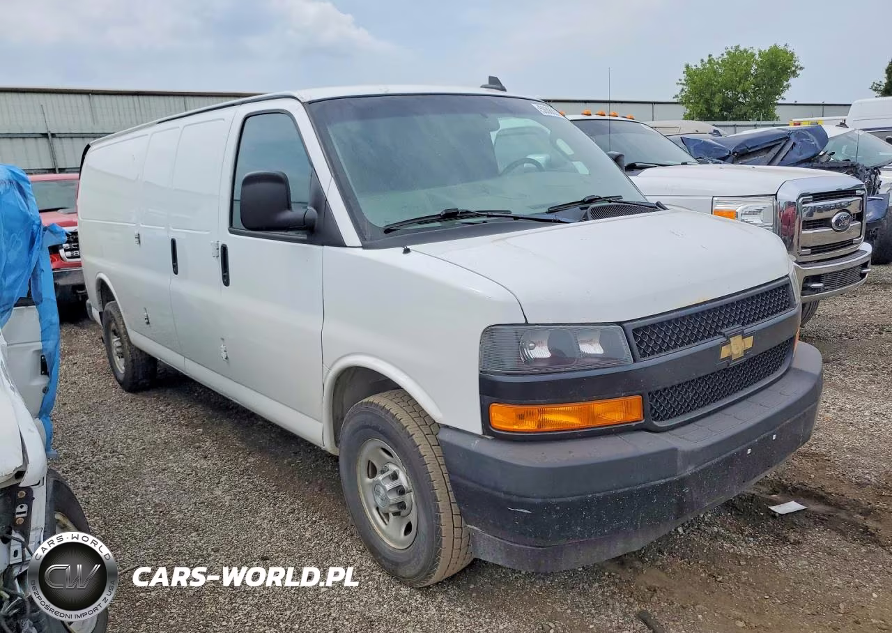2018 Chevrolet Express 2500 Cargo Ext Delivery Van VIN:1GCWGBFP0J1265552 - 4