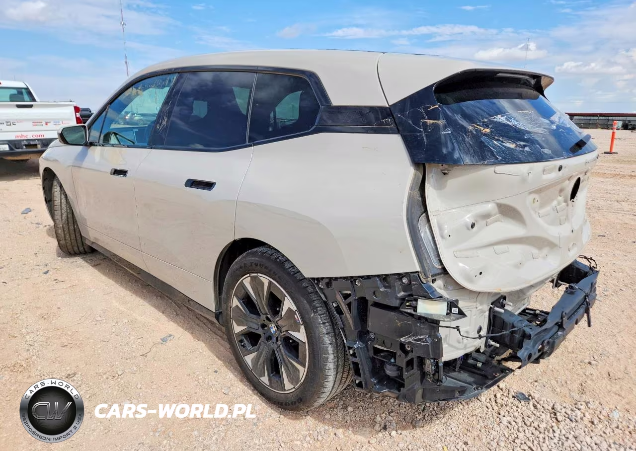2026 BMW Ix xDrive45 VIN:WB543CF02TCW76076 - 2