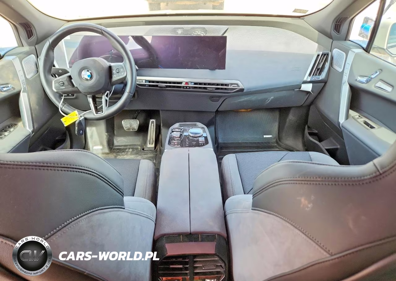 2026 BMW Ix xDrive45 VIN:WB543CF02TCW76076 - 8
