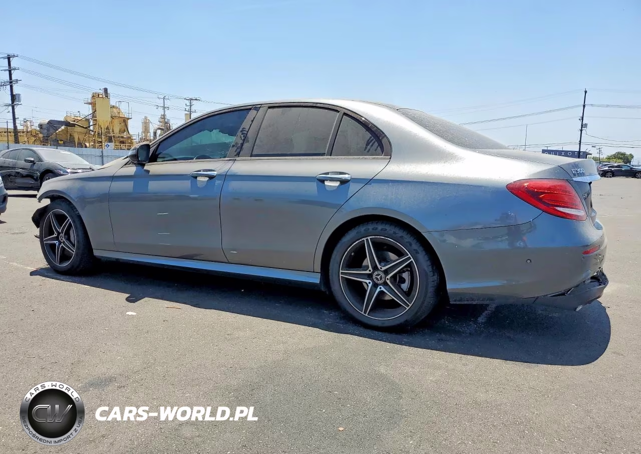 2019 Mercedes-Benz E 300 4Matic VIN:WDDZF4KB3KA627502 - 2